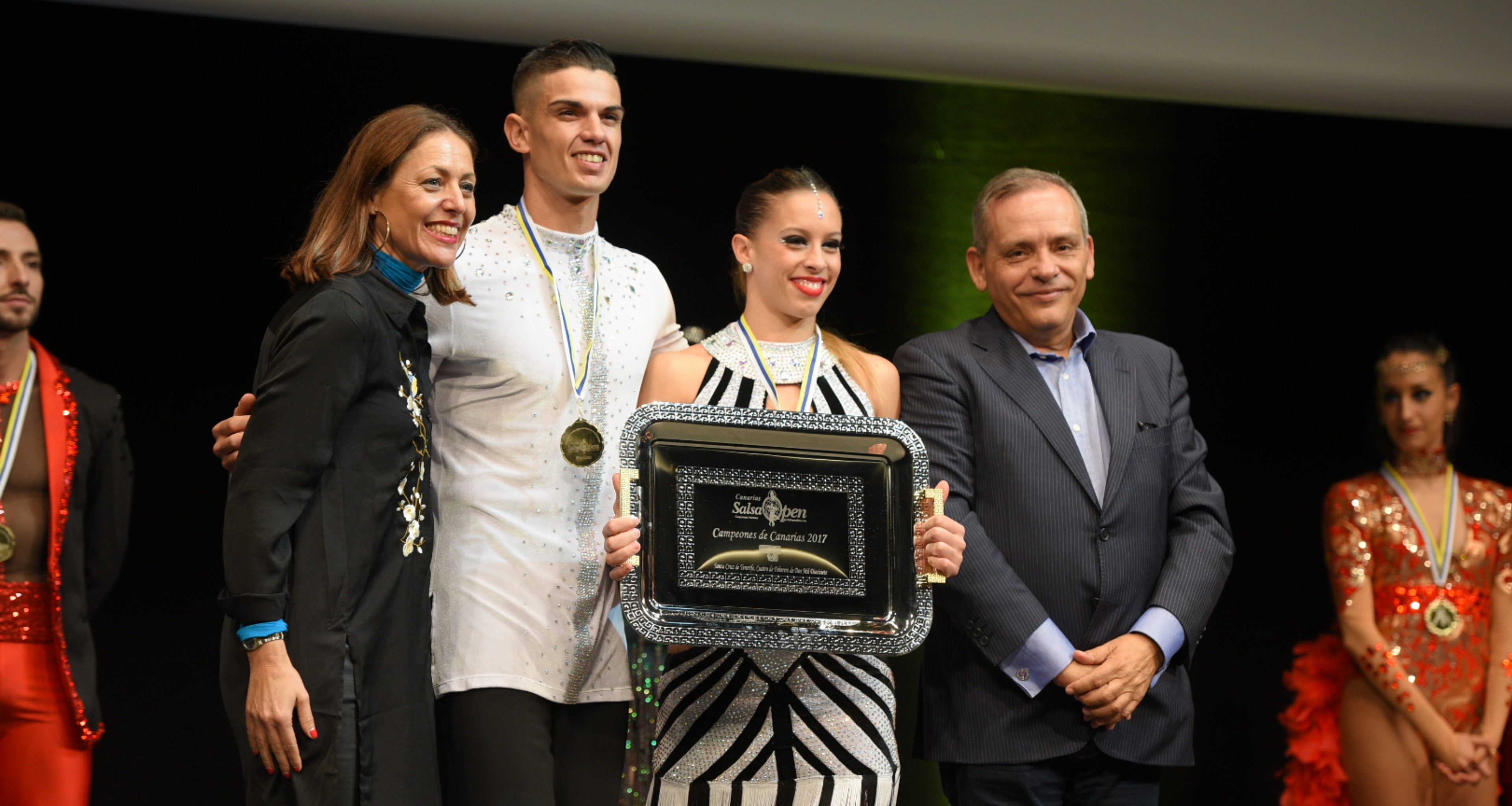 Miriam y Patrick Herrera, y Adán Suárez, ganadores del Canarias Salsa Open 2017